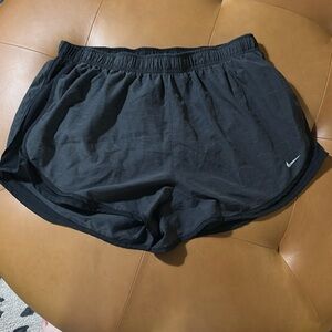 Gray Nike Tempo Shorts sz 1x